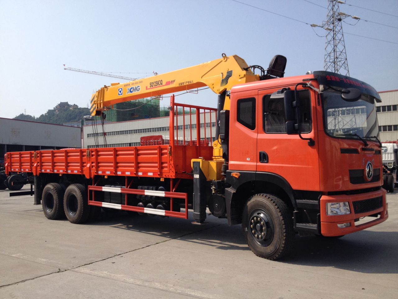 青海的尹師傅購買東風153新款D701駕駛室搭配徐工12噸加長臂隨車吊整車 青海的尹師傅購買東風153新款D701駕駛室搭配徐工12噸加長臂隨車吊整車