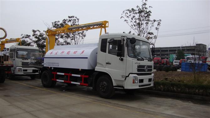 多功能抑塵車 多功能抑塵車