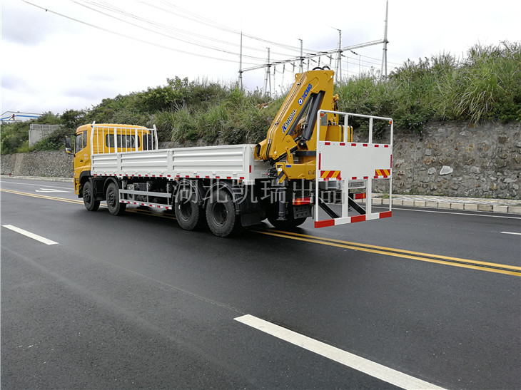 DWJ5315JJH型計量檢衡車(左后) DWJ5315JJH型計量檢衡車(左后)