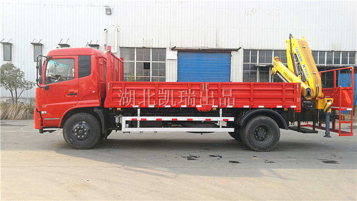 DWJ5160JJH型計(jì)量檢衡車(左) DWJ5160JJH型計(jì)量檢衡車(左)