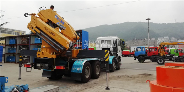 DWJ5311JJHD5型計量檢衡車試驗場展開 DWJ5311JJHD5型計量檢衡車試驗場展開