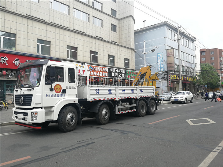 圖們市市場監(jiān)督管理局的DWJ5312JJHD5型計量檢衡車 圖們市市場監(jiān)督管理局的DWJ5312JJHD5型計量檢衡車
