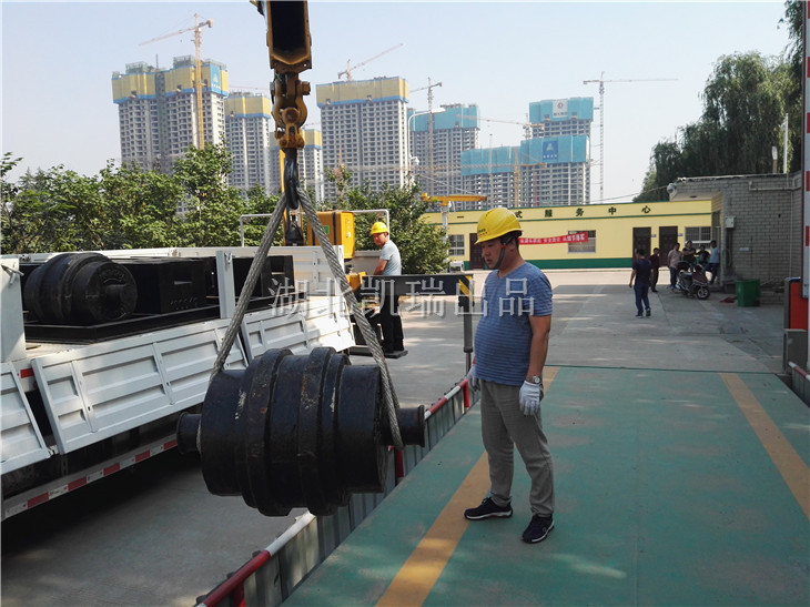 許昌市質量監(jiān)督檢驗測試中心檢衡車檢測汽車衡 許昌市質量監(jiān)督檢驗測試中心檢衡車檢測汽車衡