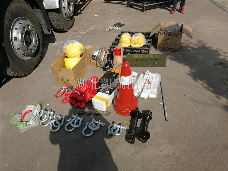 計(jì)量檢衡車隨車配置工具與設(shè)備 計(jì)量檢衡車隨車配置工具與設(shè)備